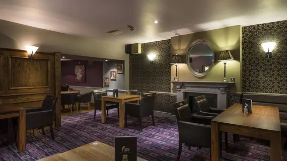 The Golden Lion Hotel | Cambridgeshire (ilçe) - Huntingdonshire