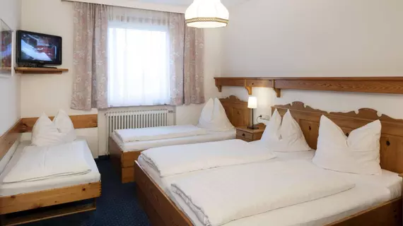 Hotel Gasthof Zum Kirchenwirt | Salzburg (eyalet) - Hallein - Puch bei Hallein