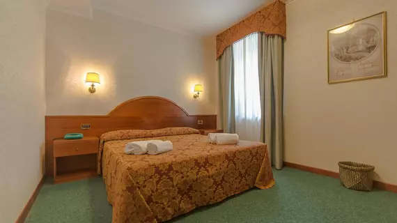 Hotel Columbus | Lazio - Viterbo (vilayet) - Bolsena