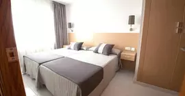 Aparthotel Acuazul | Valencia Bölgesi - Castellon (vilayet) - Baix Maestrat - Peniscola