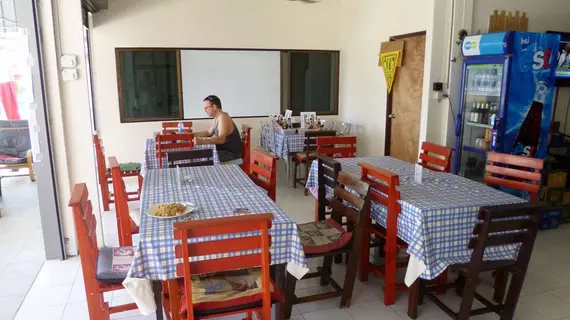 Pineapple Guesthouse | Phuket (ve civarı) - Thalang