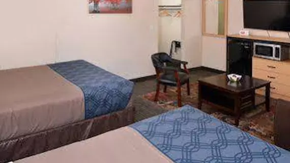 Econo Lodge | New York - Rochester (ve civarı) - Rochester