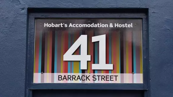 Hobart's Accommodation & Hostel | Tazmanya - Hobart (ve civarı) - Hobart - Hobart Merkezi İş Bölgesi