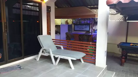 Chaulty Towers Guest House | Surat Thani (vilayet) - Koh Samui