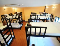 Slinky Hostel | Krabi İli - Ko Phi Phi