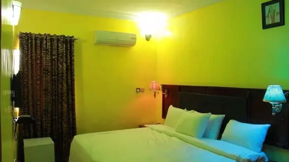 Definite Destiny Hotel | Lagos (ve civarı) - Lagos - Onigbongbo - Ikeja