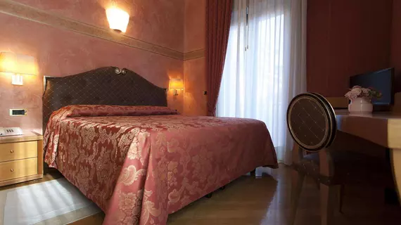 Hotel Europa | Veneto - Verona (ve civarı) - Verona - Citta Antica