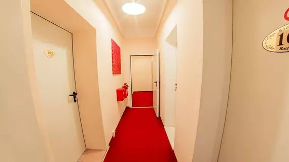 Hotel-Pension Victoria | Berlin (ve civarı) - Lichtenberg - Rummelsburg