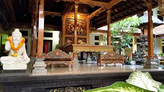 Pondok DenAyu Homestay | Bali - Kuta - Kartika Plaza