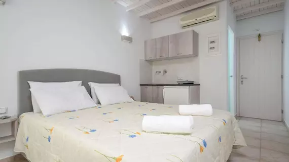 Pension Elena | Ege Adaları - Naxos