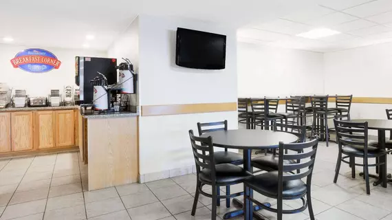 Handy Suites-Essex | Vermont - Burlington (ve civarı) - Essex Junction