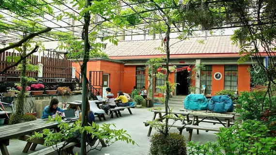 Shanghai Le Tour Traveler's Rest Youth Hostel | Şanghay (ve civarı) - Şangay