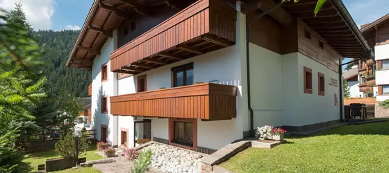 Residence Lores | Trentino-Alto Adige - Güney Tirol (il) - Selva di Val Gardena