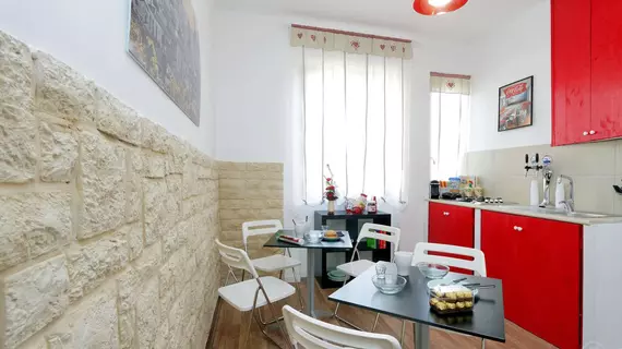 Lucky Holiday Apartments | Lazio - Roma (ve civarı) - Roma Kent Merkezi - Esquilino