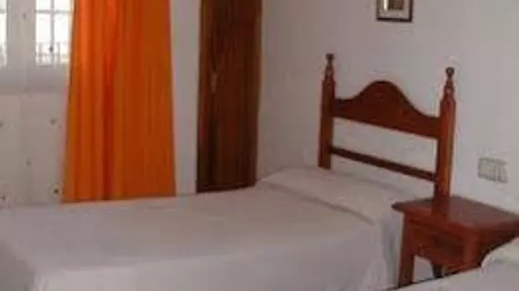 Hostal Avenida | Kastilya ve Leon - Avila (vilayet) - Arenas de San Pedro