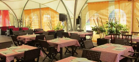 Camping Village Citta' di Milano | Lombardy - Milano (ve civarı) - Milano