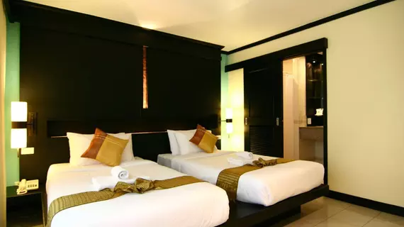 Rattana Beach Hotel | Phuket (ve civarı) - Thalang