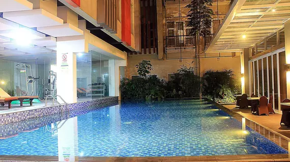 ZEN Premium Setrawangi Raya | West Java - Bandung (ve civarı) - Bandung