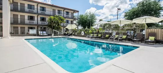 Quality Inn & Suites By the Parks | Florida - Orlando (ve civarı) - Disney's Maingate West