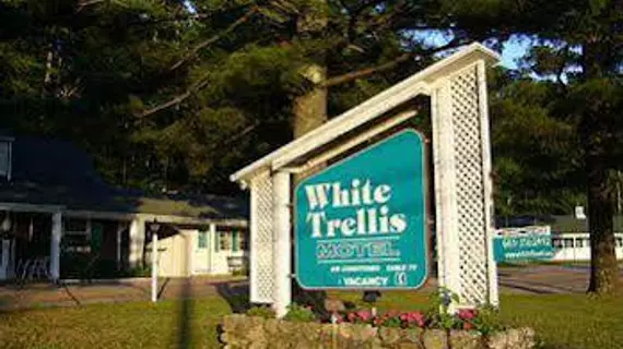 White Trellis Motel | New Hampshire - North Conway