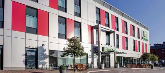 Holiday Inn London Luton Airport | Bedfordshire (kontluk) - Luton