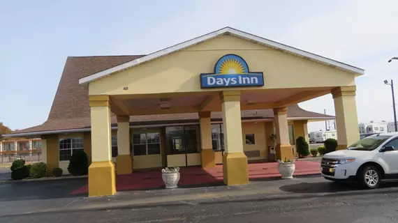 Days Inn Blytheville | Arkansas - Blytheville (ve civarı) - Blytheville