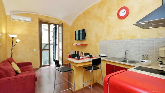 Lucky Holiday Apartments | Lazio - Roma (ve civarı) - Roma Kent Merkezi - Esquilino