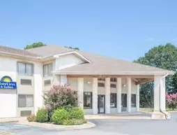 Days Inn and Suites Brinkley | Arkansas - Forrest City (ve civarı) - Brinkley