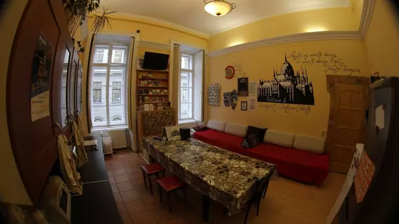 Budapest Centrum Hostel | Pest County - Budapeşte (ve civarı) - Budapeşte Kent Merkezi - Belváros - Lipótváros