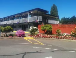 Paradise Seashell Motel | Britanya Kolombiyası - Nanaimo (ve civarı) - Parksville