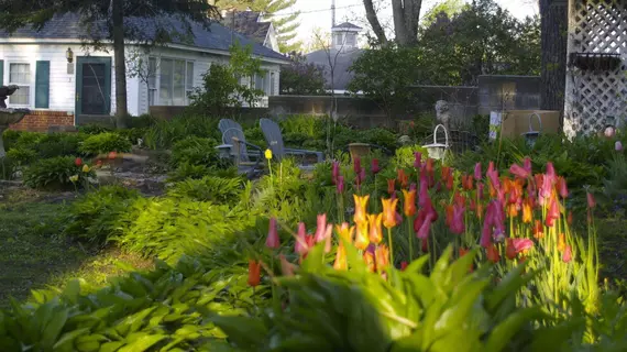 Oak Park Inn and Historic Hopkins House | Wisconsin - Black River Şelaleleri (ve civarı) - Whitehall