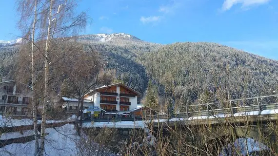 Hotel Des Alpes | Valle d'Aosta - Saint-Rhemy-en-Bosses