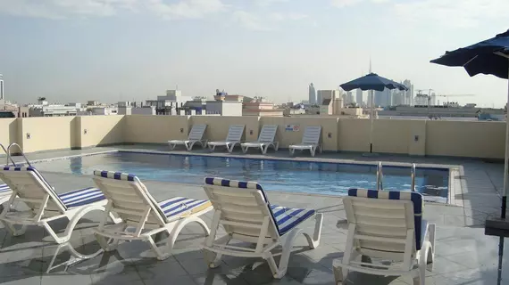 Royal Ascot Hotel Apartment | Dubai - Dubai