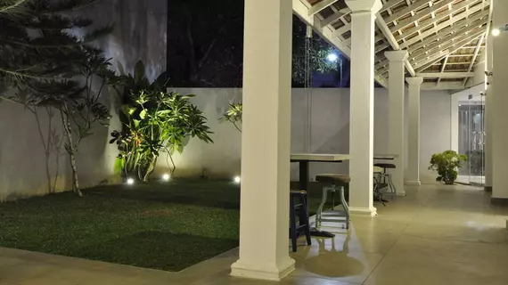 Clock Inn Dehiwala Hostel | Colombo Bölgesi - Lavinia Dağı