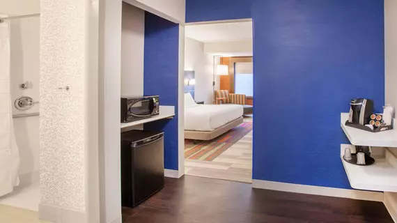 Holiday Inn Express and Suites Indianapolis NE Noblesville | Indiana - Indianapolis (ve civarı) - Noblesville