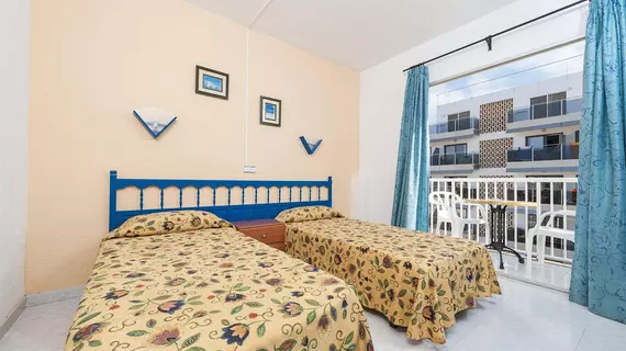 Hostal Apolo | Balearic Adaları - Mayorka Adası - Santa Margalida - Can Picafort