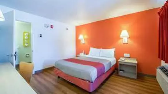 Motel 6 Hammond - Chicago Area | Indiana - Hammond