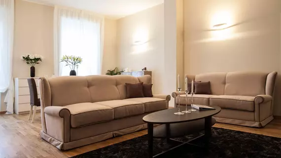 Milan Royal Suites | Lombardy - Milano (ve civarı) - Milano