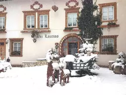 Hotel Garnì Laurino | Trentino-Alto Adige - Trento İli - Cavalese