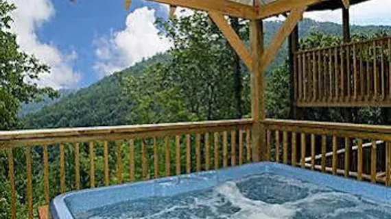 Smoky Mountain Lodging | Tennessee - Gatlinburg - Pigeon Forge (ve civarı) - Pigeon Forge