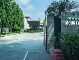 Hotel Mountview | Pencap - Chandigarh (ve civarı) - Chandigarh