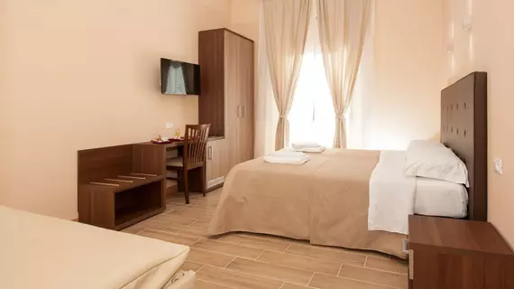 Trinity Luxury Rooms | Lazio - Roma (ve civarı) - Roma Kent Merkezi - Sallustiano