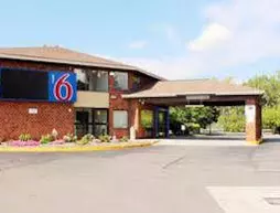 Motel 6 Rochester Airport | New York - Rochester (ve civarı) - Rochester