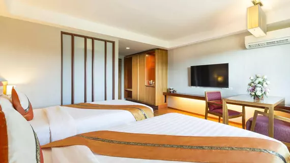 Poonpetch Hotel | Chiang Mai İli - Chiang Mai - Wat Ket