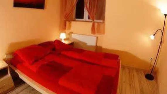 Hostel Euro-Room | Küçük Polonya Voyvodalığı - Krakow (ve civarı) - Krakow - Stare Miasto