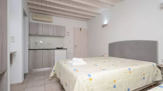 Pension Elena | Ege Adaları - Naxos