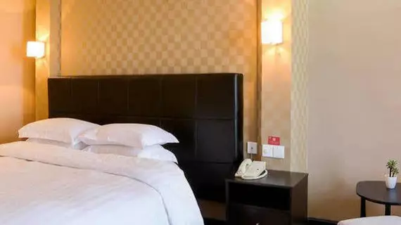 Dandong Life's Business Hotel | Liaoning - Dandong - Zhenxing District