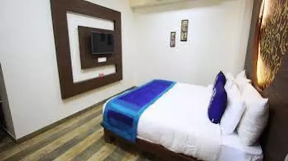 OYO Premium Home Guard Chowk Dwarka | Gujarat - Dwarka