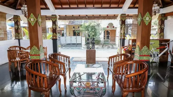 NIDA Rooms Griya Candisari Tugu Jogja at Kembang Deso Guest House | Yogyakarta Özel Bölgesi - Yogyakarta (ve civarı) - Depok