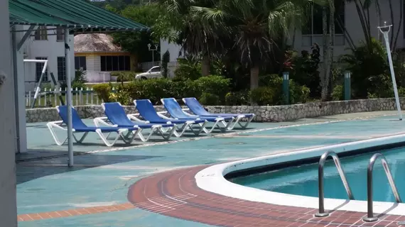 Seacastles Exora Beach Suite | Saint James - Montego Körfezi (ve civarı) - Montego Bay